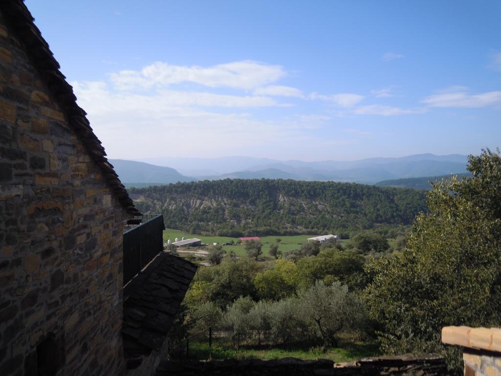 Casa Dueso Otel El Pueyo de Araguás Oda fotoğraf